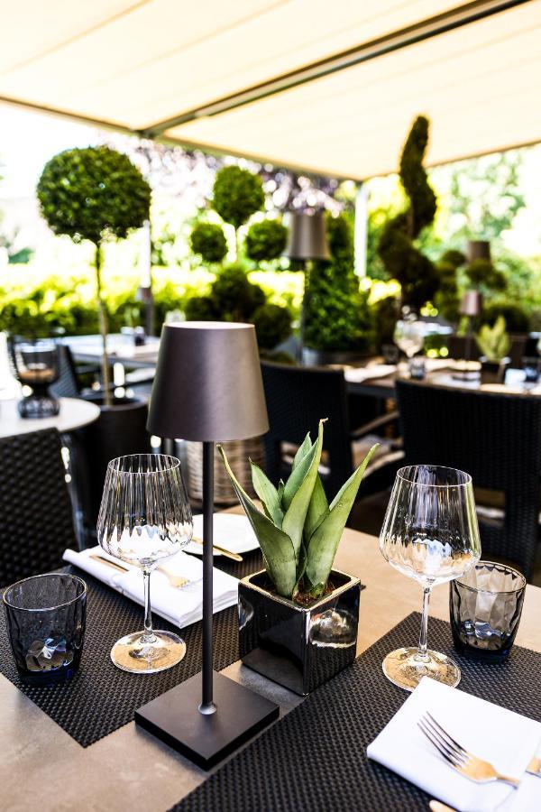 Gross Meckelsen Hotel & Restaurant Schroeder מראה חיצוני תמונה